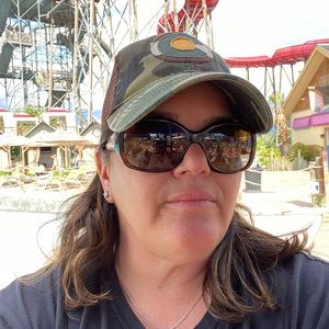 Meet your Posher, Doritza